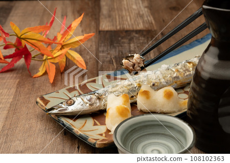 日本清酒及旗魚筷子 108102363