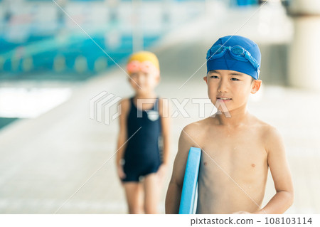 孩子們游泳 108103114