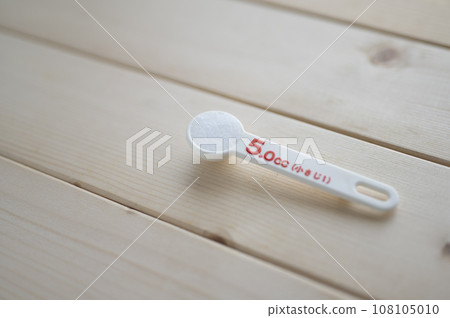 用量匙加一湯匙鹽 用量匙加一湯匙鹽 108105010