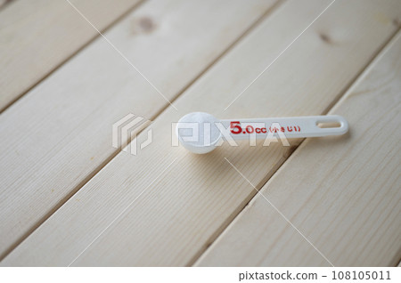 用量匙加一湯匙鹽 用量匙加一湯匙鹽 108105011