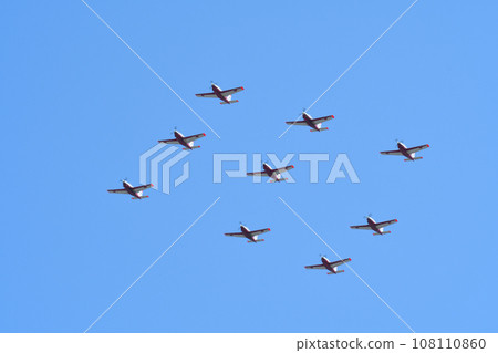 T-7 primary trainer aircraft formation flight T-7 primary trainer aircraft formation flight 108110860