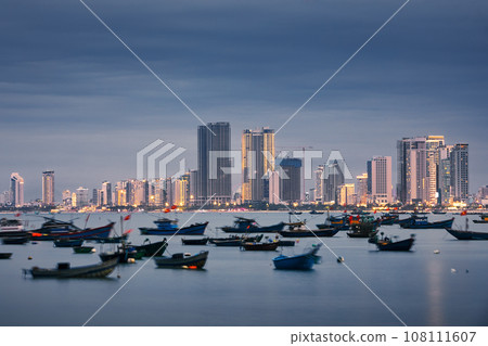 Da Nang cityscape at twilight. 108111607