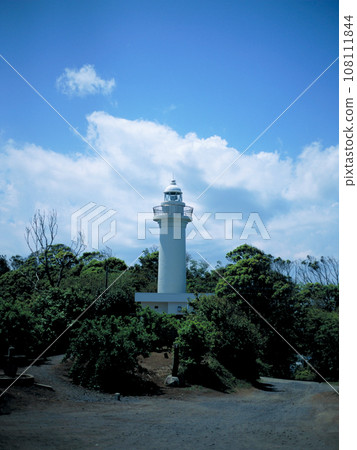 Blue sky and white lighthouse Blue sky and white lighthouse 108111844