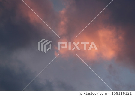 Blue sky / white clouds Blue sky / white clouds 108116121