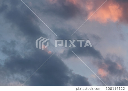 Blue sky / white clouds Blue sky / white clouds 108116122