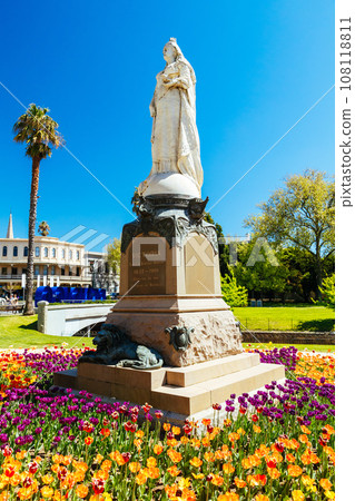 Queen Victoria Monument in Bendigo Australia Queen Victoria Monument in Bendigo Australia 108118811