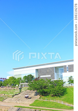 愛知縣岡崎市岡崎市圖書館交流廣場風景 108119278