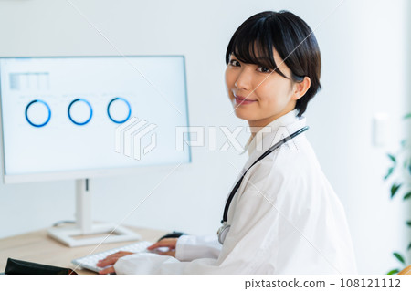 一家引進管理解決方案的醫院 108121112