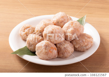 雞肉水餃、雞肉魚丸（紅雞） 108121567