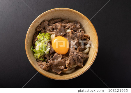 Beef Sukiyaki Kamatama 108121935