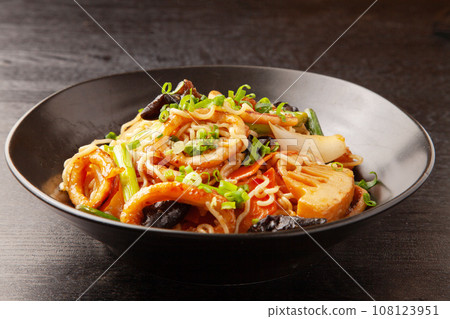 Squid XO sauce yakisoba Squid XO sauce yakisoba 108123951