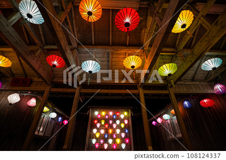 Ryukyu lantern 108124337