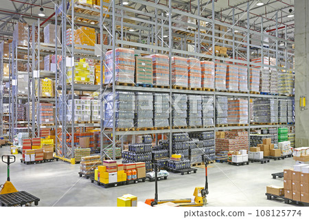 Big Distribution Warehouse 108125774