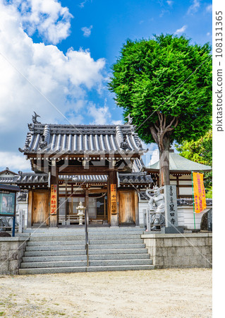 大阪府交野市星田正傳寺二王門 大阪府交野市星田正傳寺二王門 108131365