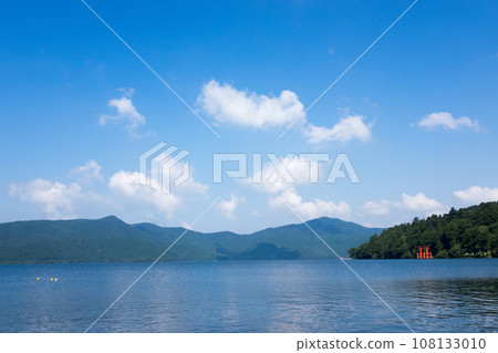 箱根神社的紅色牌坊 108133010