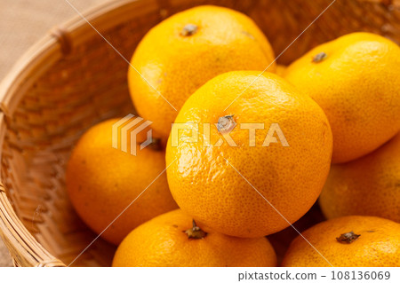Very early birth mandarin orange Very early birth mandarin orange 108136069