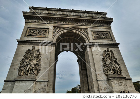 Arc de Triomphe, Paris, France (Place Charles de Gaulle) 108136776