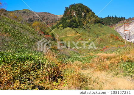 紅葉季節 志賀草津高原路線的風景 108137281