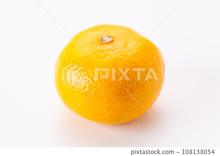 很早出生的橘子 108138054