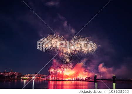 夜空中盛開的大花－調布煙火大會 108138963
