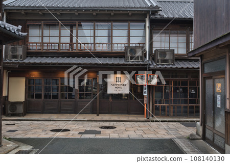 Ozu Hotels Ozu Hotels 108140130