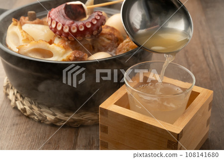 Oden with dashi soup 108141680