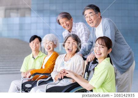 Nursing facility residents and nursing staff 108142935