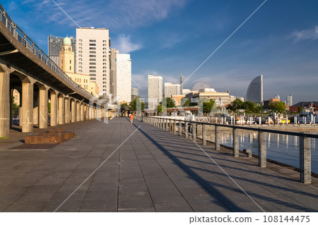 [Kanagawa Prefecture] Yokohama Bay Area/Zou-no-hana Park in the early morning 108144475