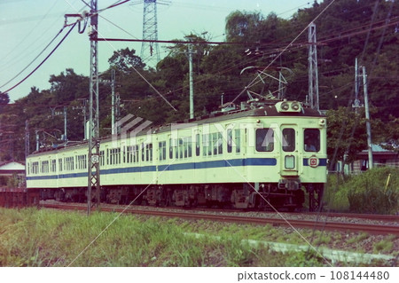 小田急 1900 型 1904-1954-1953-1903，新百合丘柿尾，1976 年 8 月 8 日 108144480
