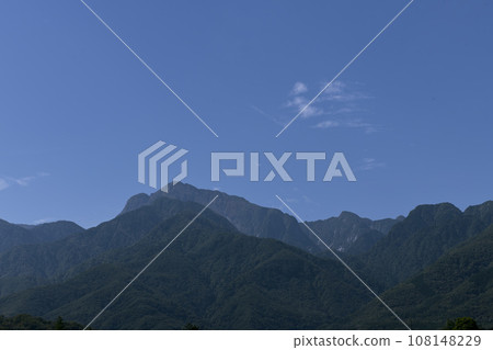Hakushu Town, Hokuto City, Southern Alps Kaikomagatake 108148229