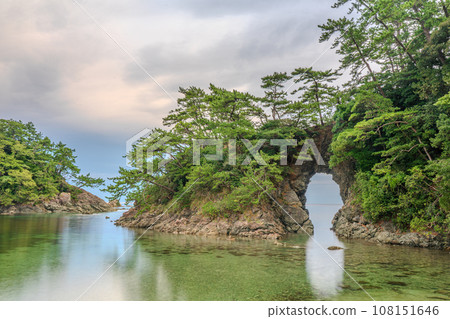 妙橋洞,福井縣高濱町若狹灣 妙橋洞,福井縣高濱町若狹灣 108151646