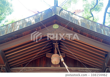 尾道篤神社建築的山牆雕刻 尾道篤神社建築的山牆雕刻 108154462
