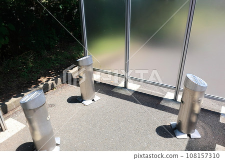 Public smoking area Public smoking area 108157310
