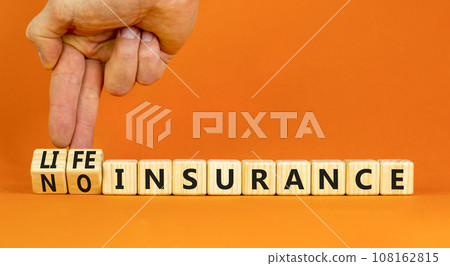 Life or no insurance symbol. Concept words Life insurance No insurance on wooden blocks. Beautiful orange table orange background. Businessman hand. Business Life or no insurance concept. Copy space. 108162815