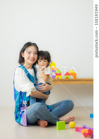 Nursery teacher 1 year old 108165949