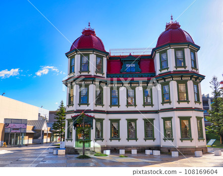 藍天與舊弘前市立圖書館/青森郡弘前市 藍天與舊弘前市立圖書館/青森郡弘前市 108169604