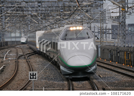 東北新幹線大宮 JR 東日本 400 系列 L6 編組（山形）翼 108171620