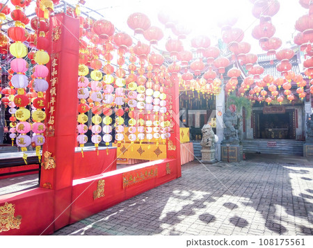 Chinese lanterns in Jui Tui temple entrance in Phuket, Thailand 108175561