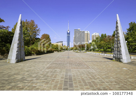 Beautiful Fukuoka Tower seen from Sazae Street Beautiful Fukuoka Tower seen from Sazae Street 108177348