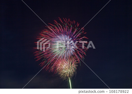 Fireworks blooming in the night sky, fireworks display shining high, fireworks, night sky, fireworks image, fireworks display Fireworks blooming in the night sky, fireworks display shining high, fireworks, night sky, fireworks image, fireworks display 108178922