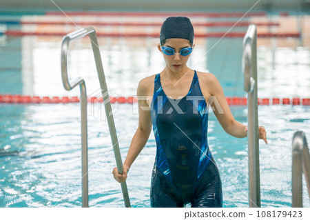 Swimming Swimming 108179423