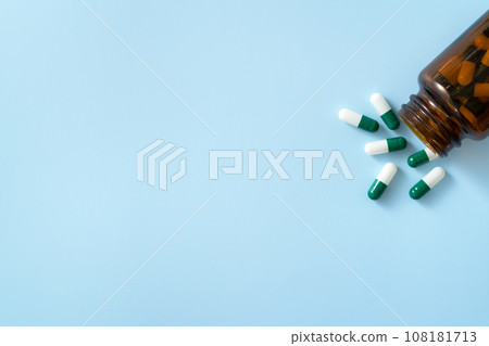 醫療 藥丸 膠囊 藥片 capsule pill medicine 医療 カプセル 108181713