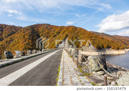 Autumn Naramata Dam Gunma Prefecture Autumn Naramata Dam Gunma Prefecture 108183479