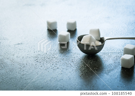 Sugar cube and measuring spoon Sugar photo material 108185540
