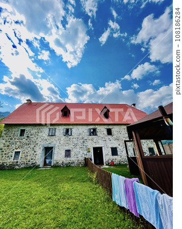 Beautiful guest house in the valley of Theth national park, Albania 108186284