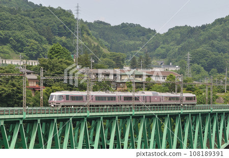Chuo Main Line Torisawa-Saruhashi JR East 485 series K20 formation (Katsuta) Resort Express Yu Chuo Main Line Torisawa-Saruhashi JR East 485 series K20 formation (Katsuta) Resort Express Yu 108189391
