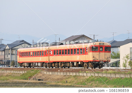 Takayama Main Line Senri-Hasei JR West Kiha 28-2360+Kiha 58-477 (Toyama) 108190859