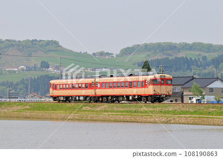 Takayama Main Line Senri-Hasei JR West Kiha 28-2360+Kiha 58-477 (Toyama) 108190863