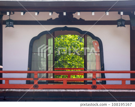 Temple corridor and fresh green trees Temple corridor and fresh green trees 108195167