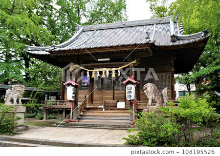 Matsue Shrine inside Funai Castle 108195526